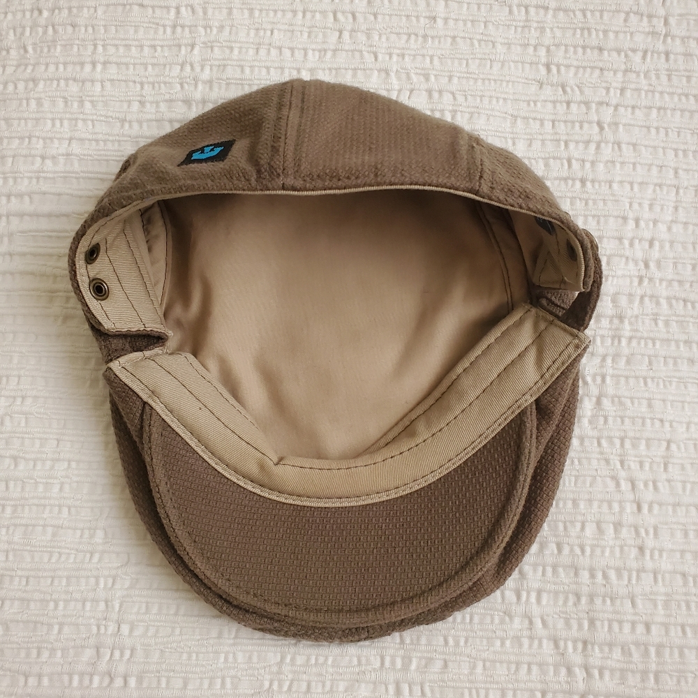 About to Donate! Goorin Flower Print Flat Cap - Picture 7 of 8